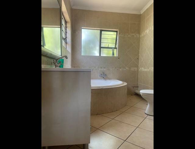 3 BEDROOM DUPLEX FOR SALE IN COUNTRY VIEW